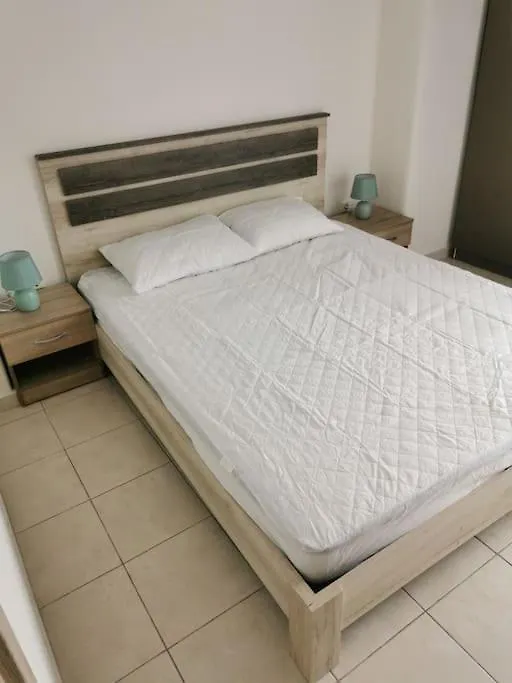 Cozy Luminous Apartment Thessaloniki