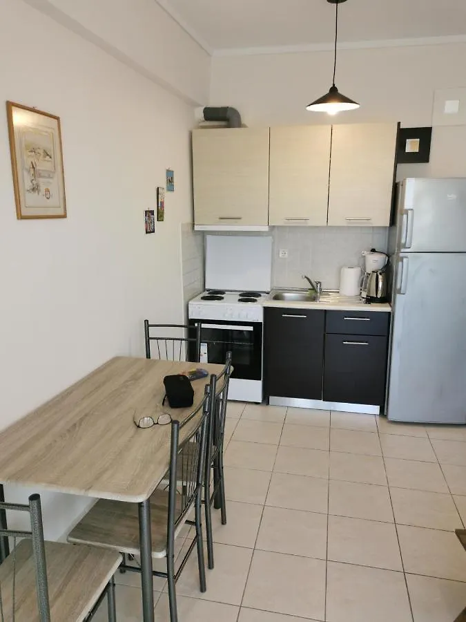 Cozy Luminous Apartment Thessaloniki